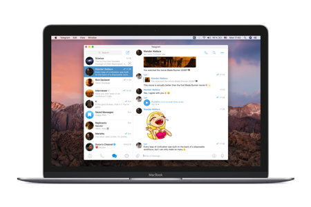 Нативний Telegram для macOS українською на MacBook